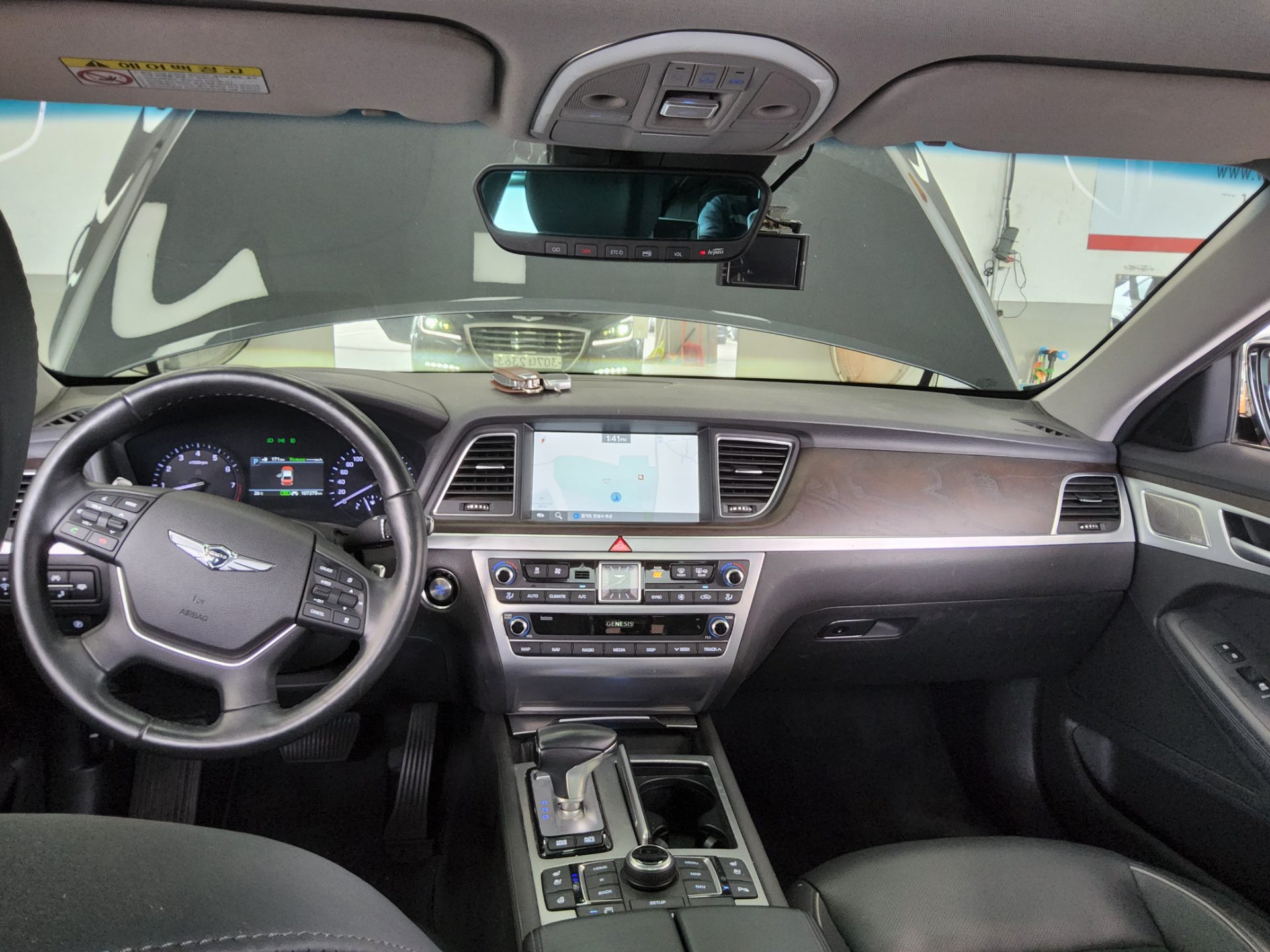2019 - genesis g80
