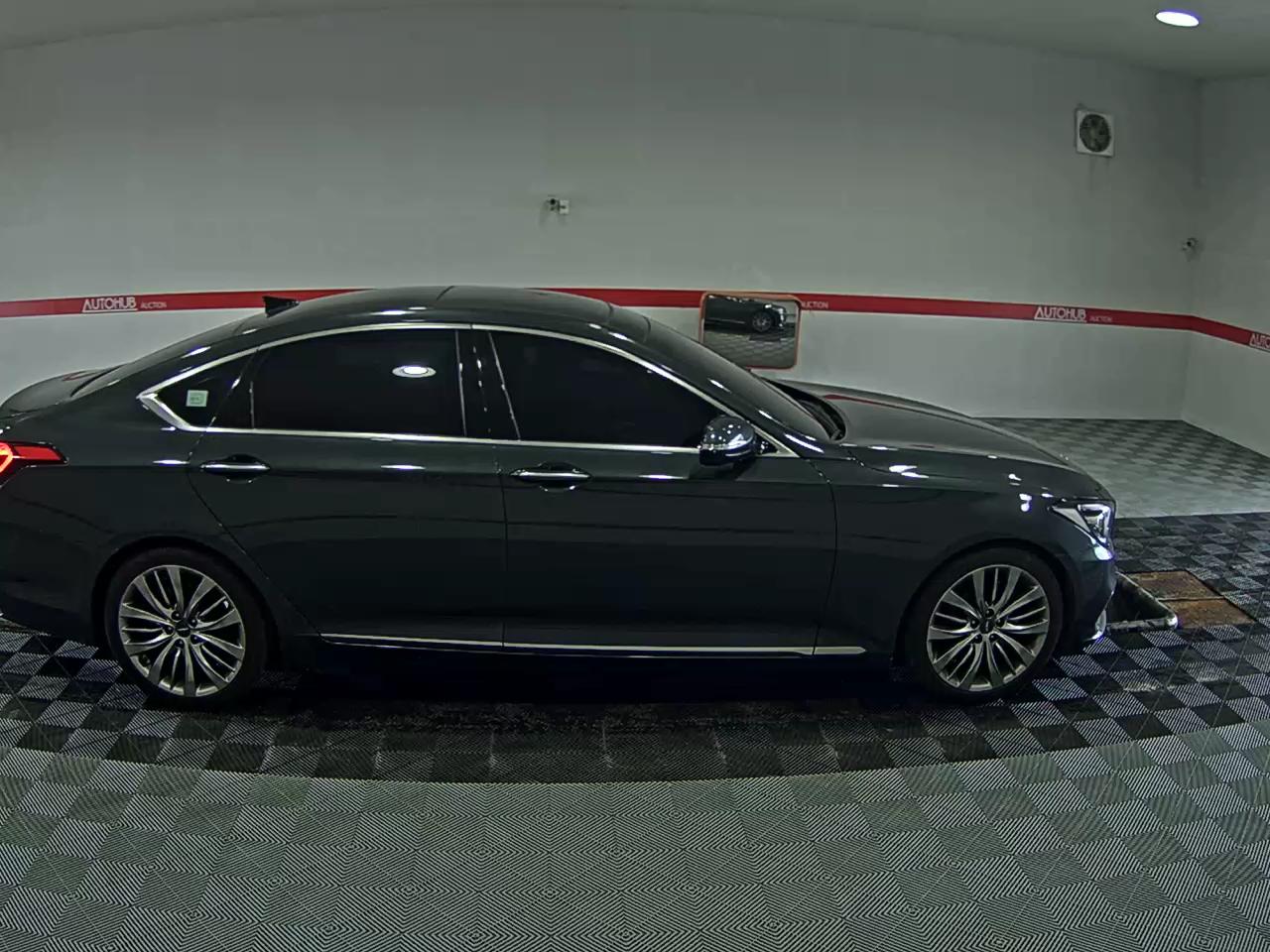 2019 - genesis g80