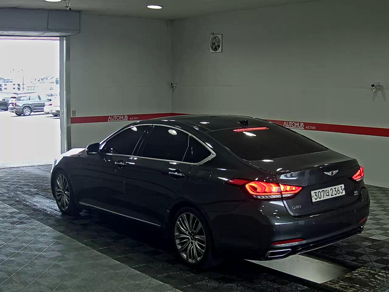 2019 - genesis g80