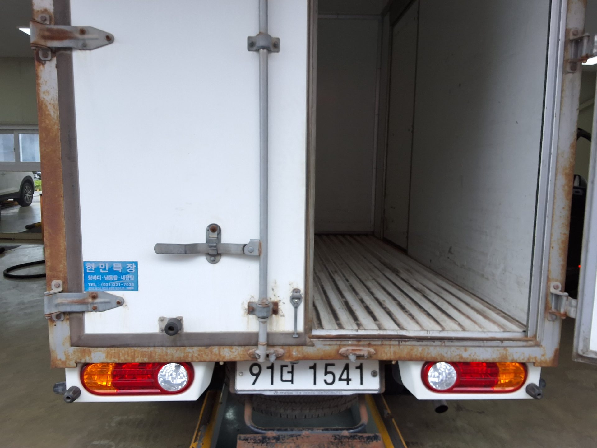 2013 - hyundai porter