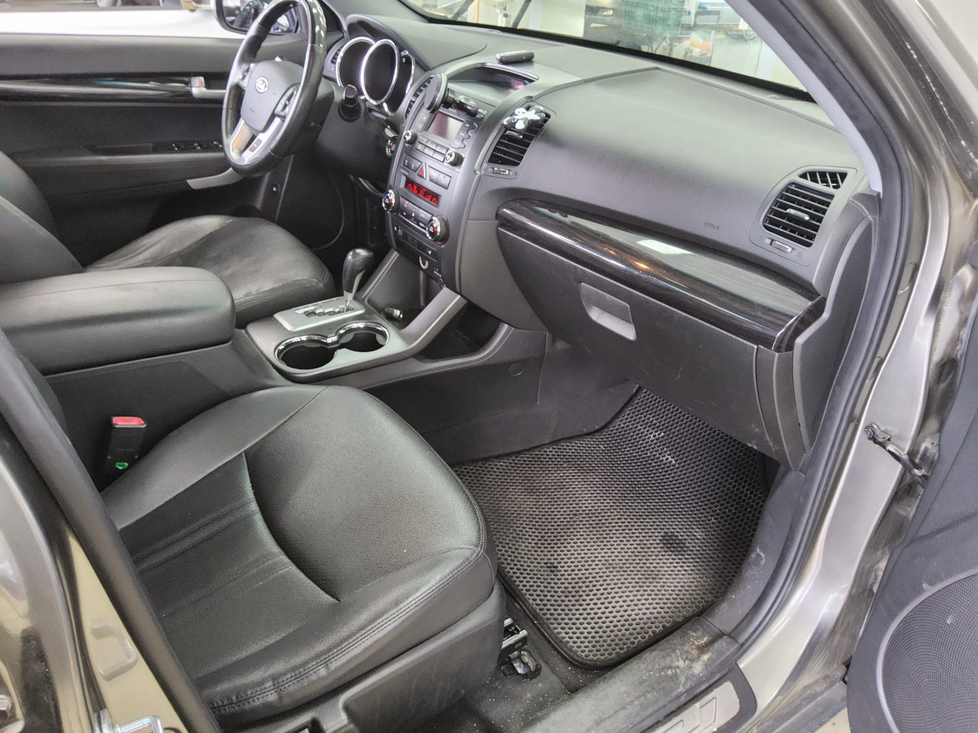 2011 - kia sorento