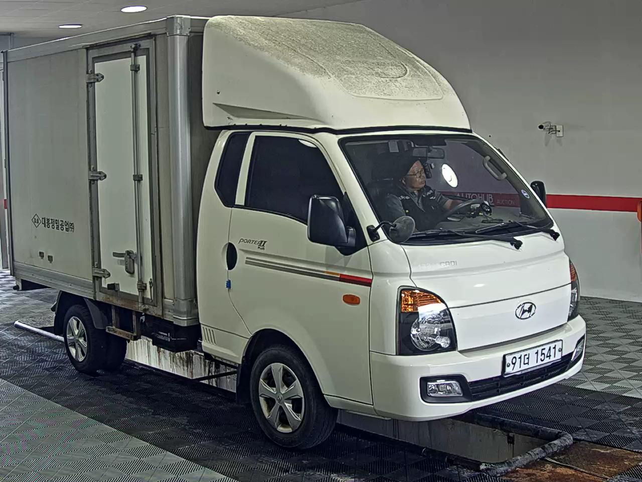 2013 - hyundai porter