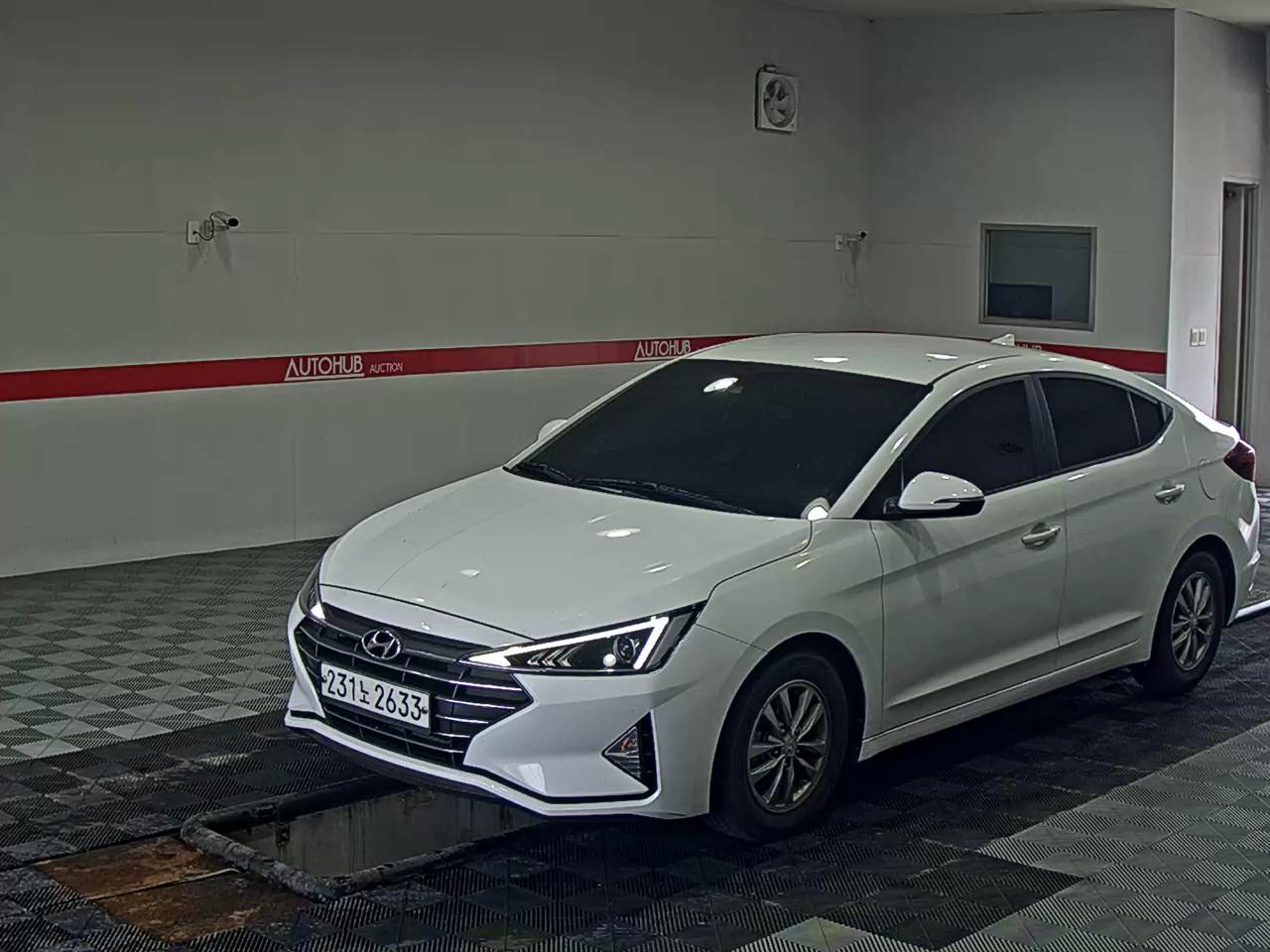 HYUNDAI AVANTE