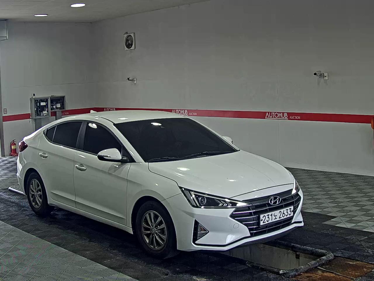 2020 - hyundai avante
