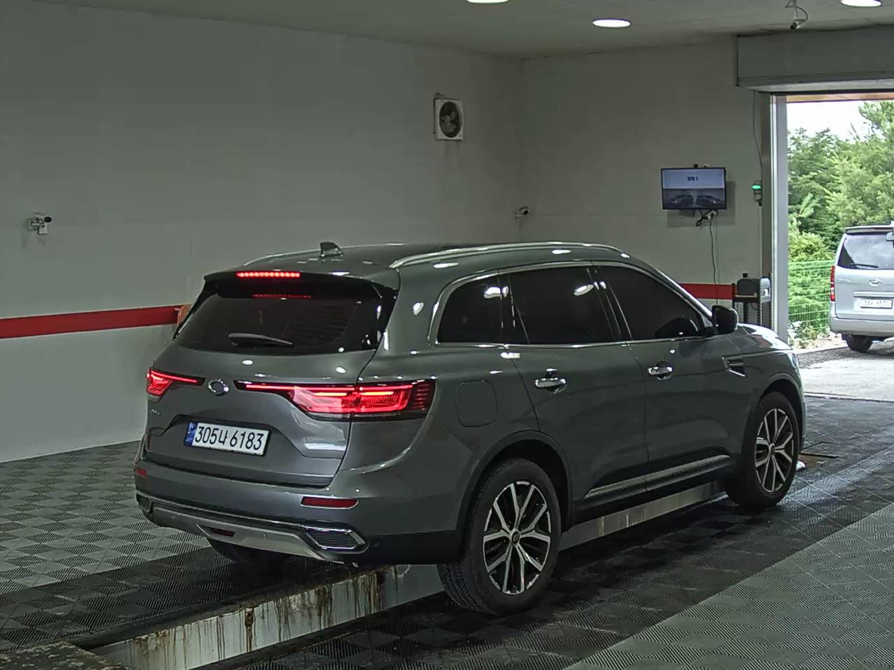 2022 - renault qm6