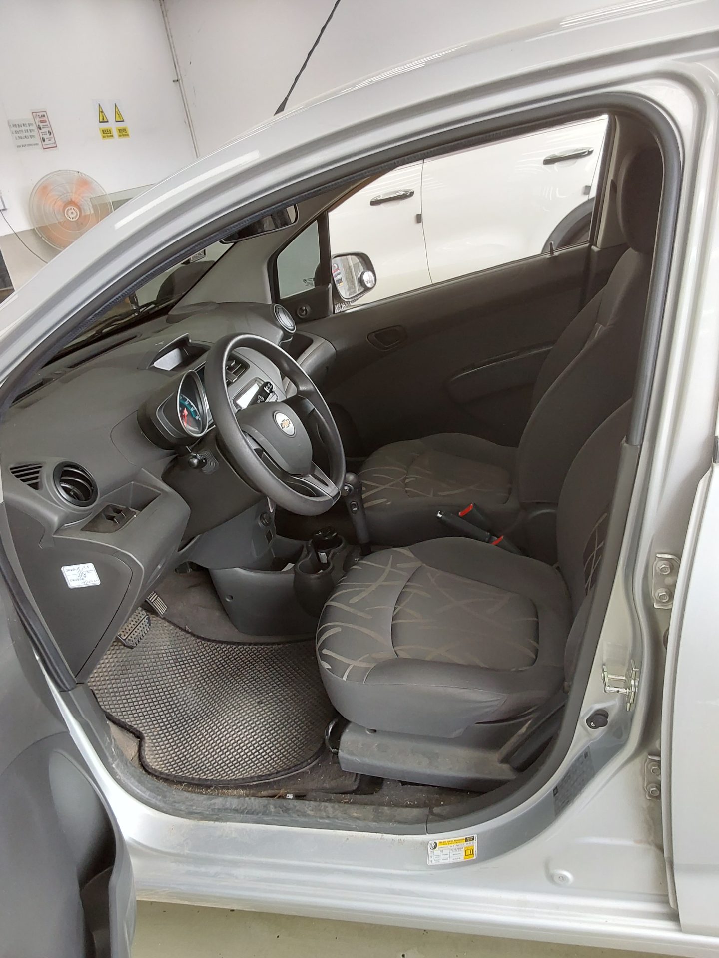2014 - chevrolet spark