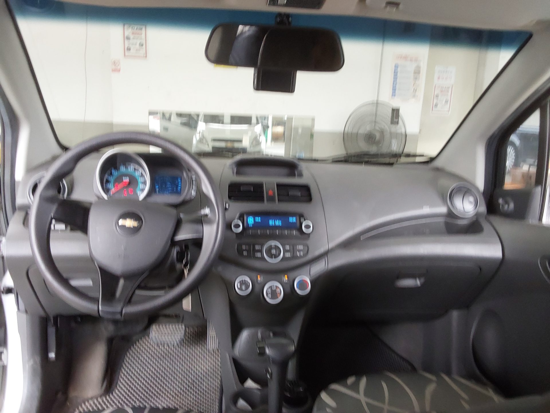 2014 - chevrolet spark