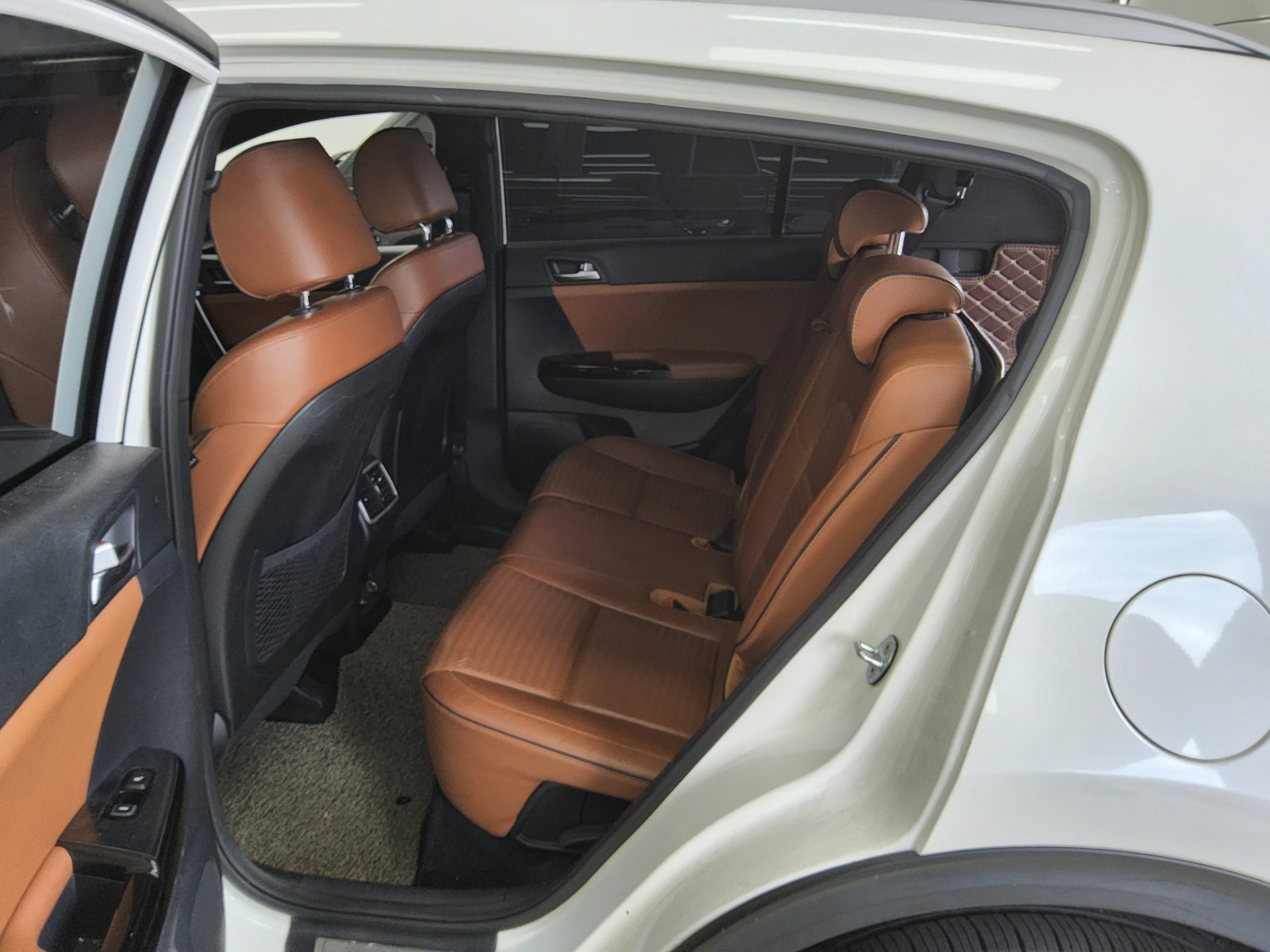 2016 - kia sportage