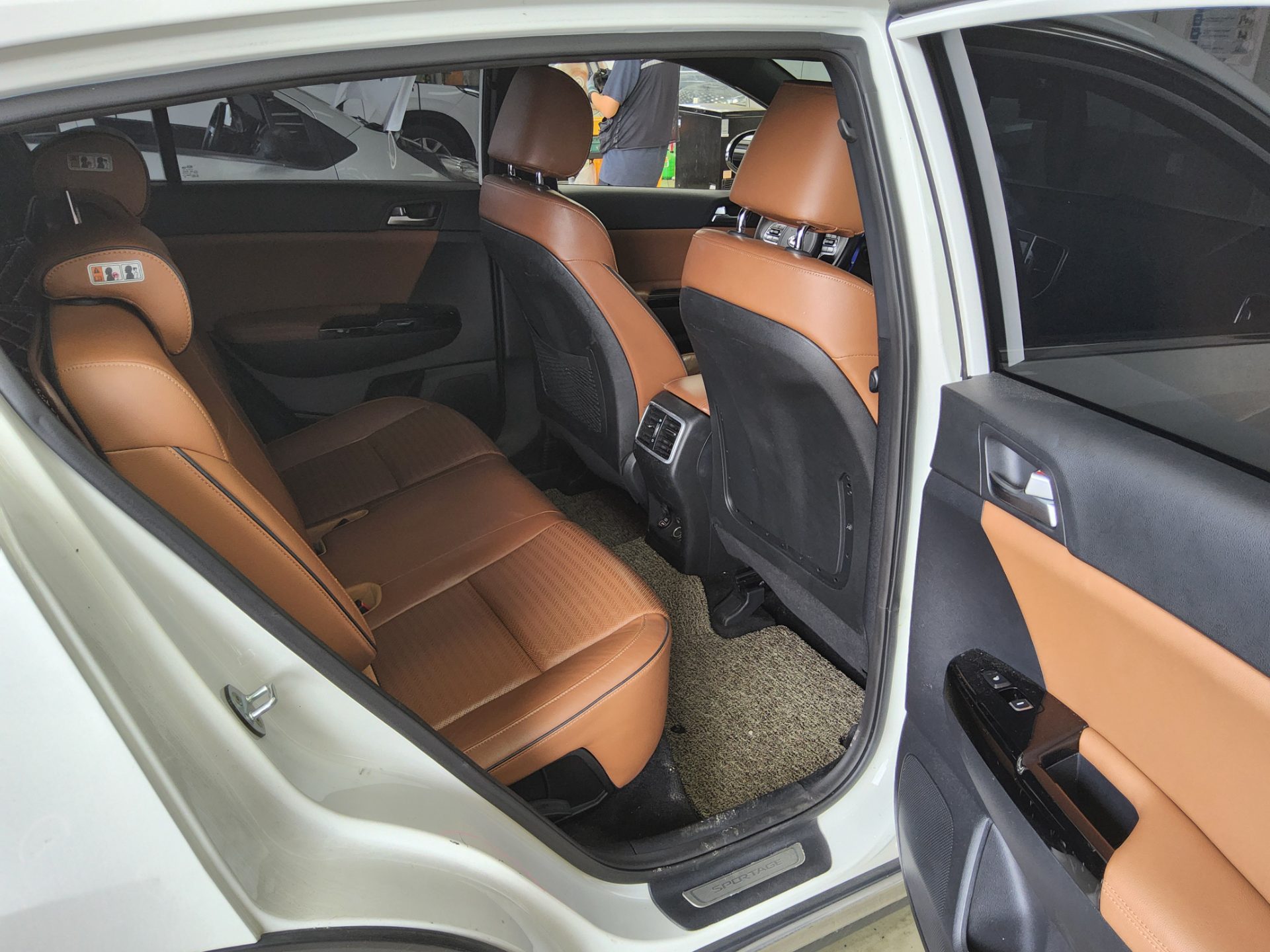 2016 - kia sportage