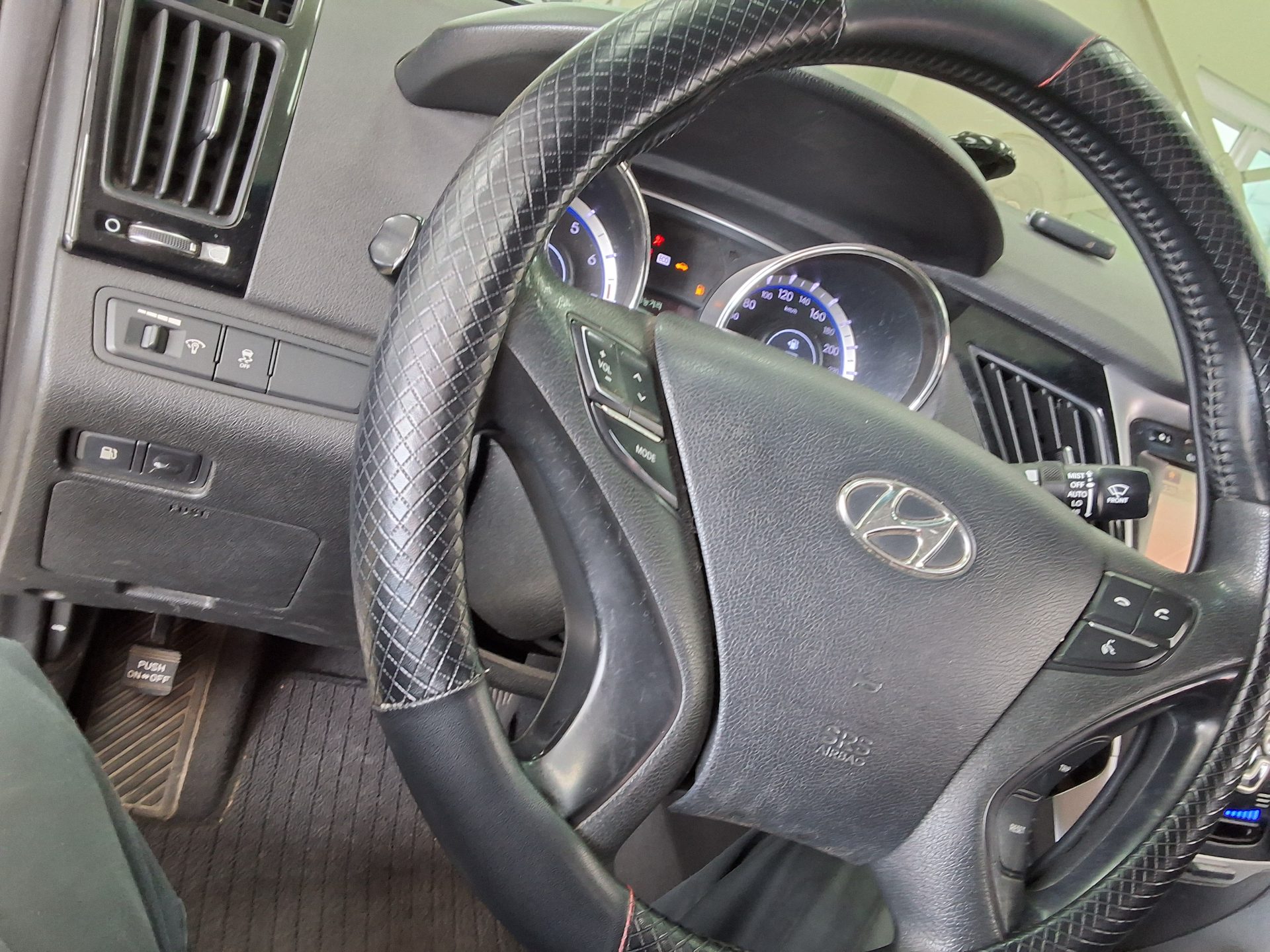 2010 - hyundai sonata