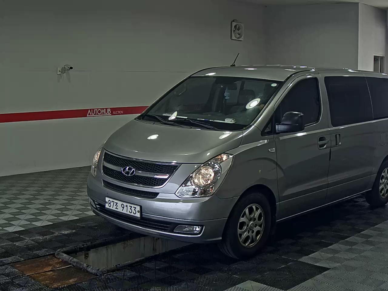 HYUNDAI GRAND STAREX CVX