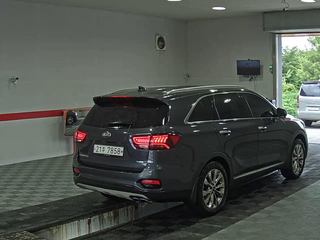 2019 - kia sorento