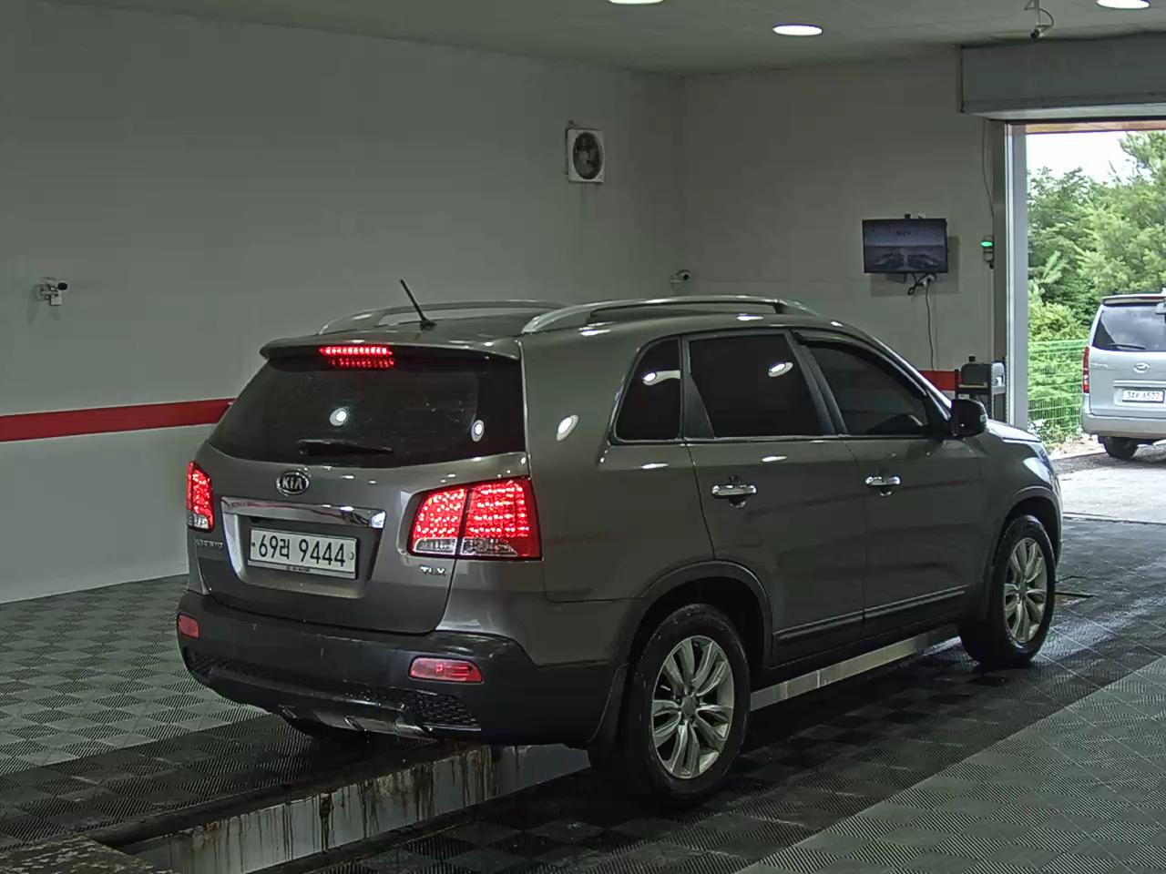 2011 - kia sorento