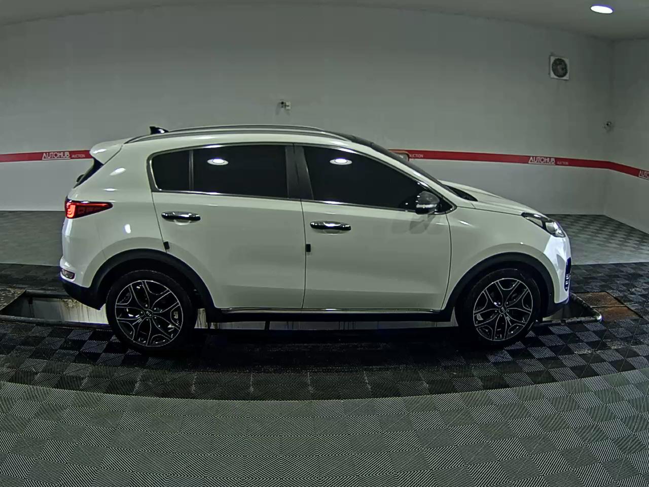 2016 - kia sportage