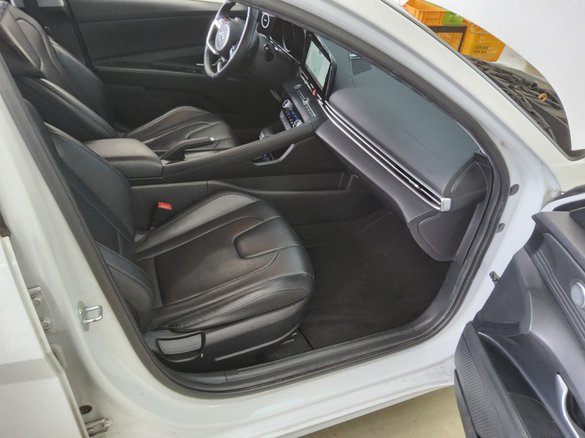 2022 - hyundai avante