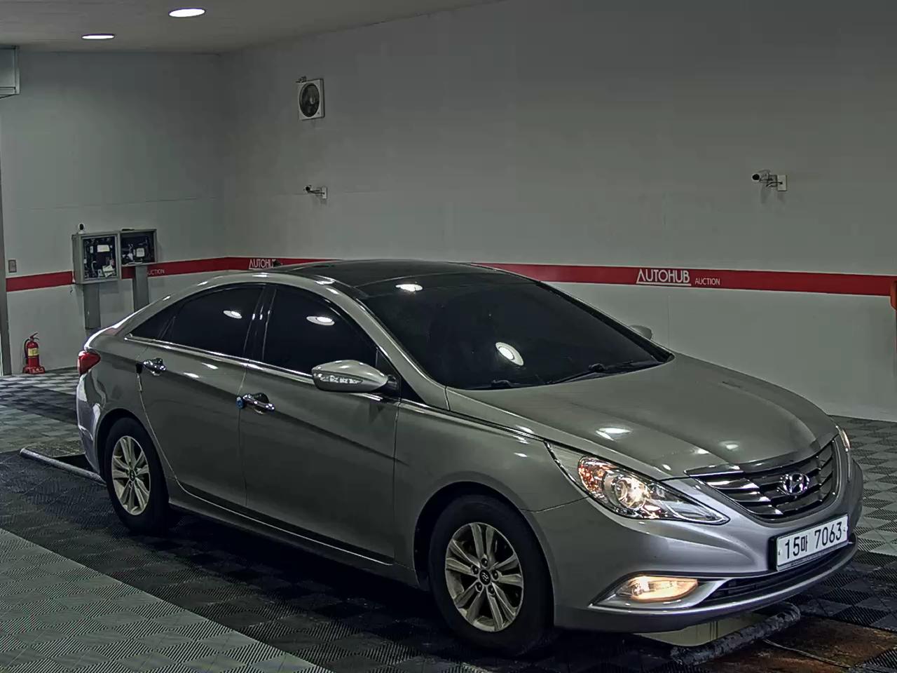 2010 - hyundai sonata
