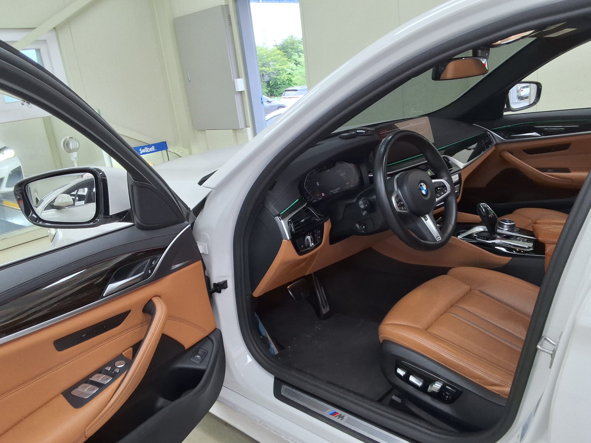 2021 - bmw m5