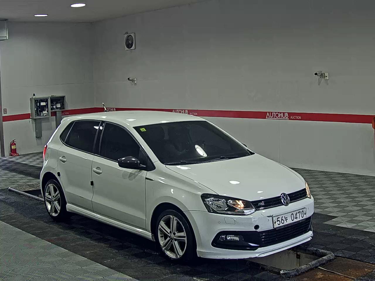 2015 - volkswagen polo