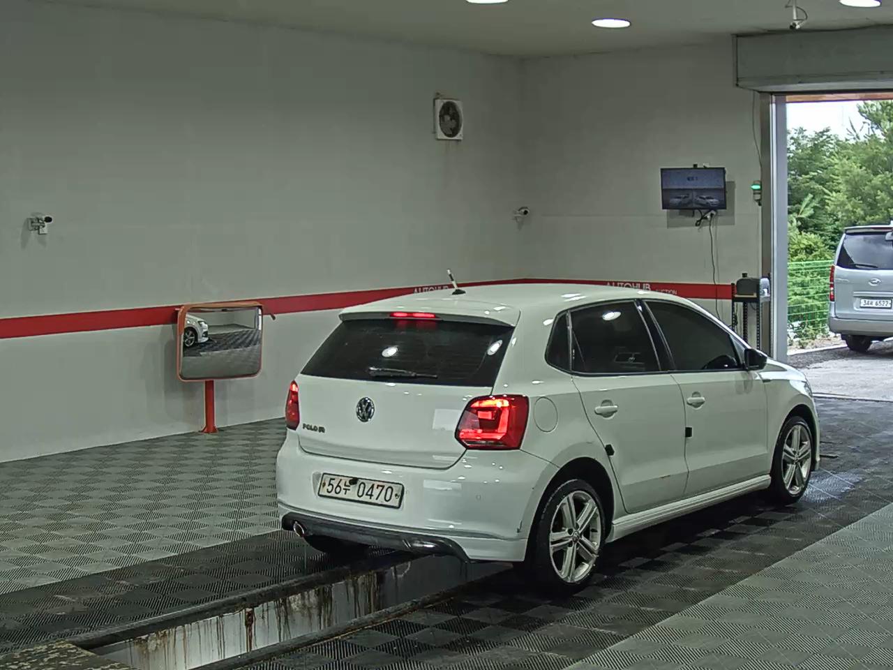 2015 - volkswagen polo
