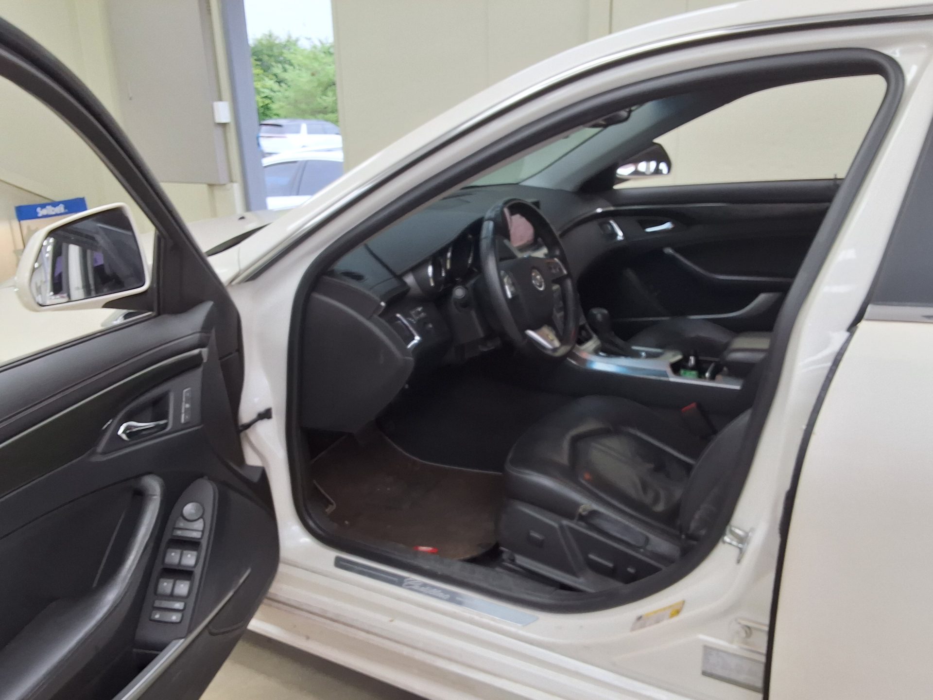 2012 - cadillac cts