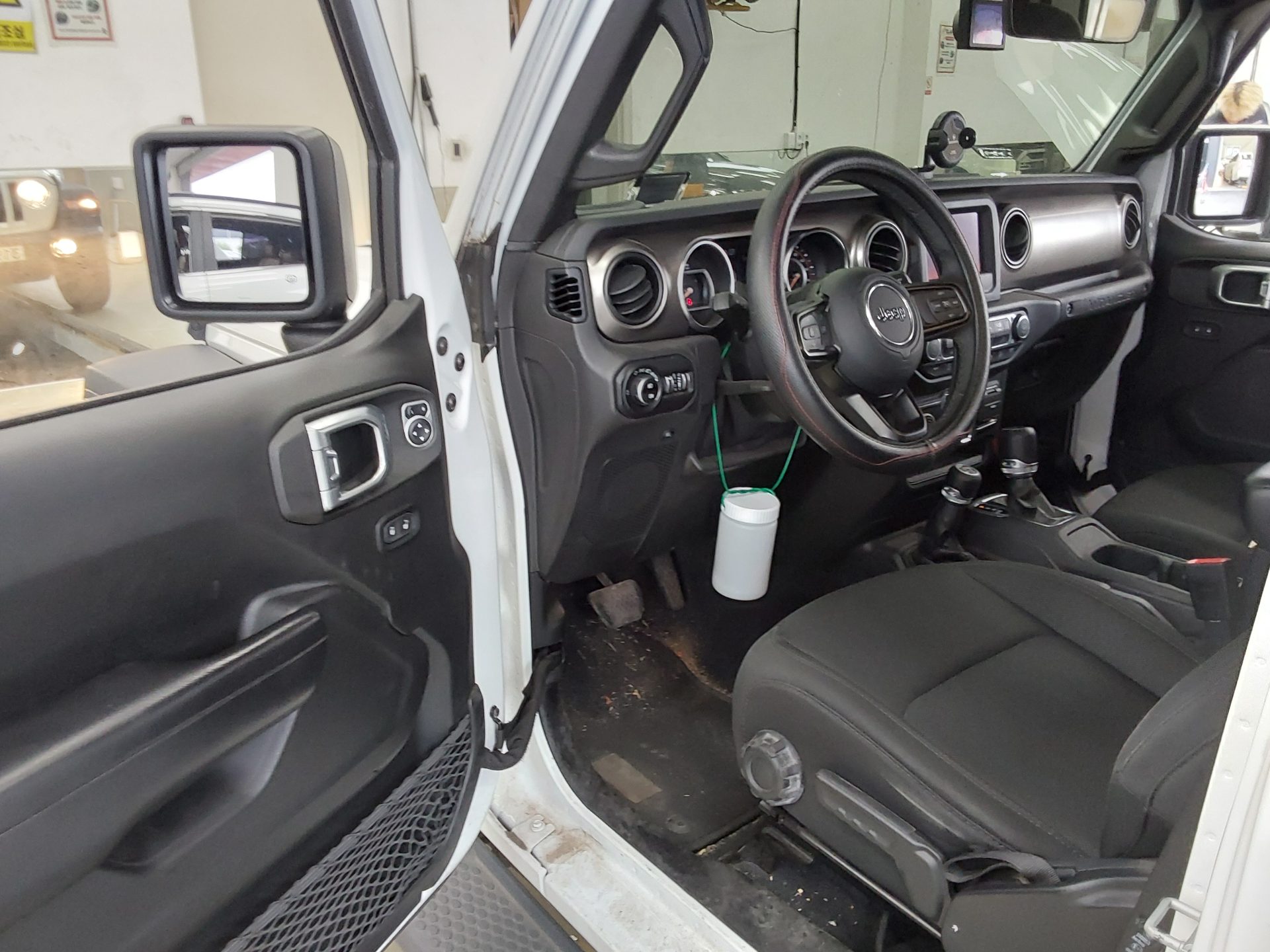 2019 - jeep wrangler