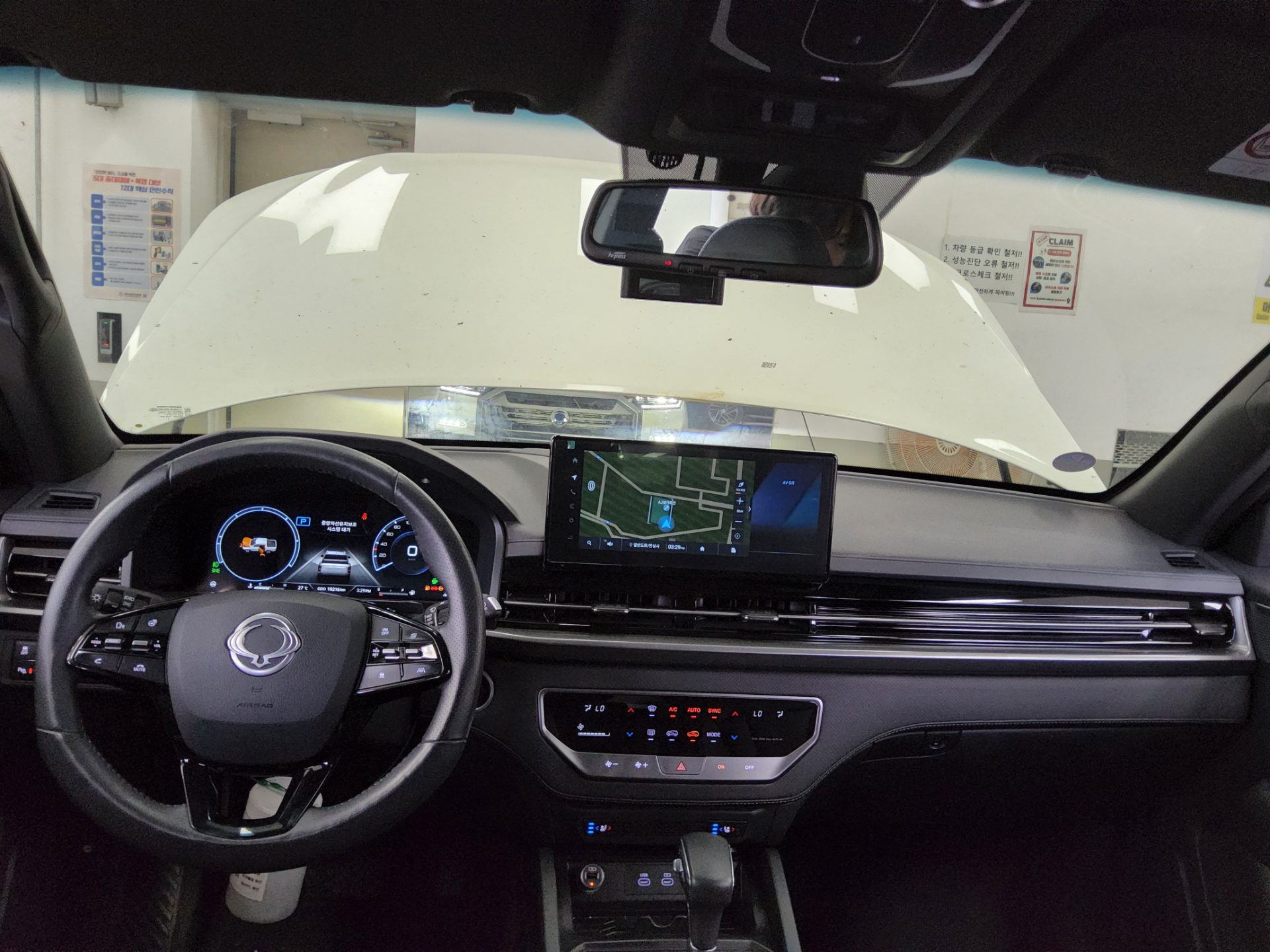 2025 - ssangyong rexton