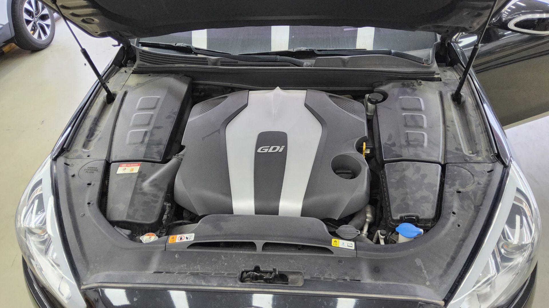 2015 - kia k9
