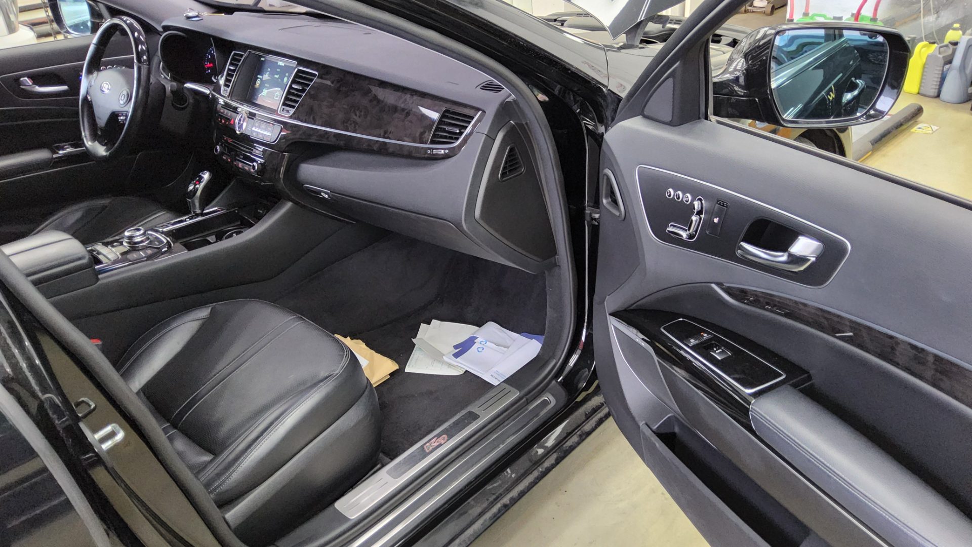 2015 - kia k9