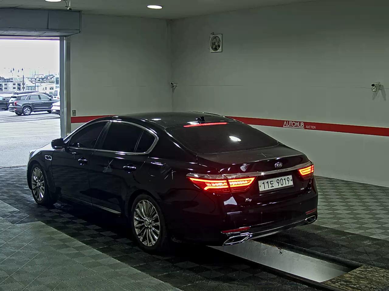 2015 - kia k9