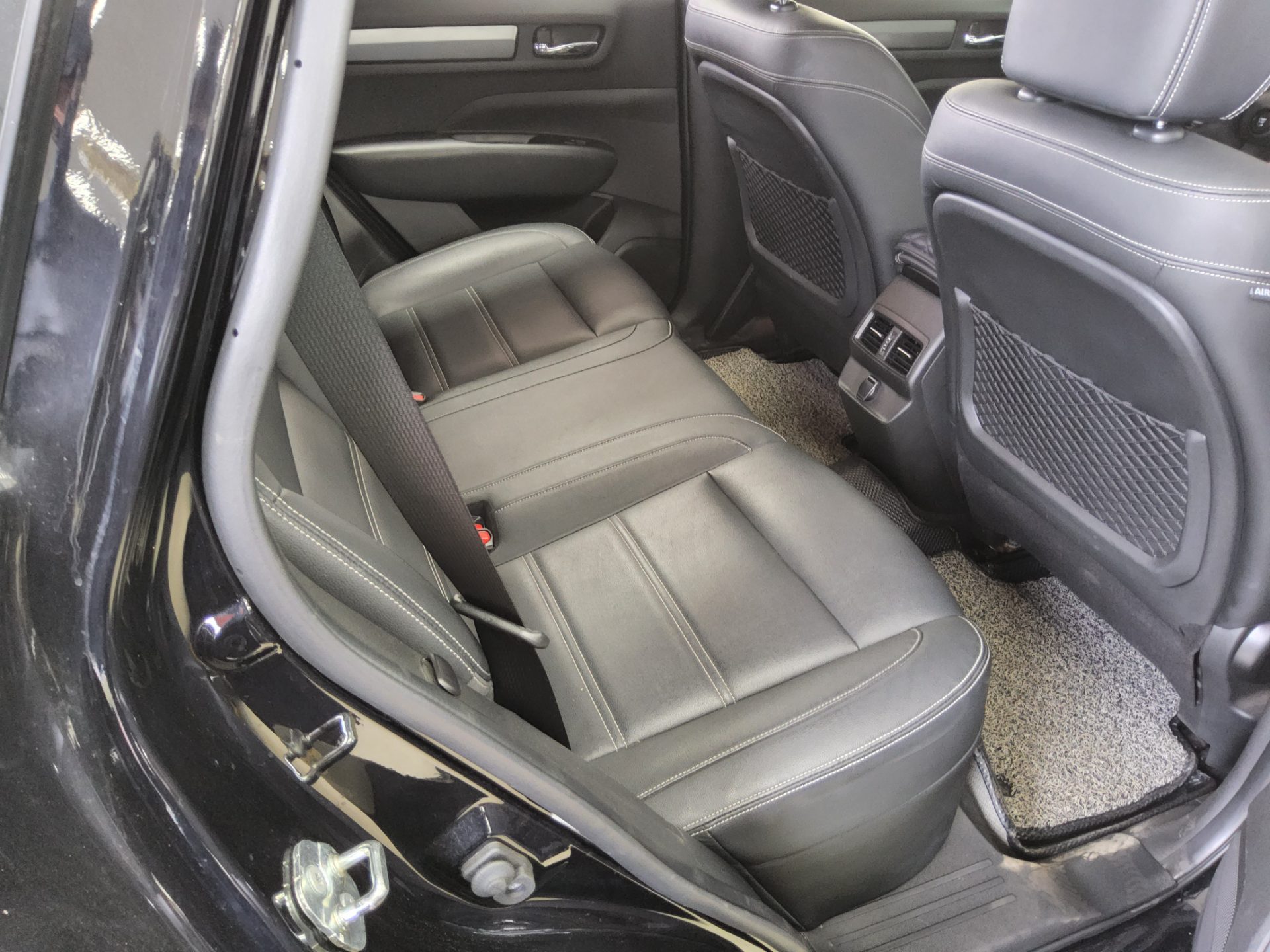 2020 - renault qm6