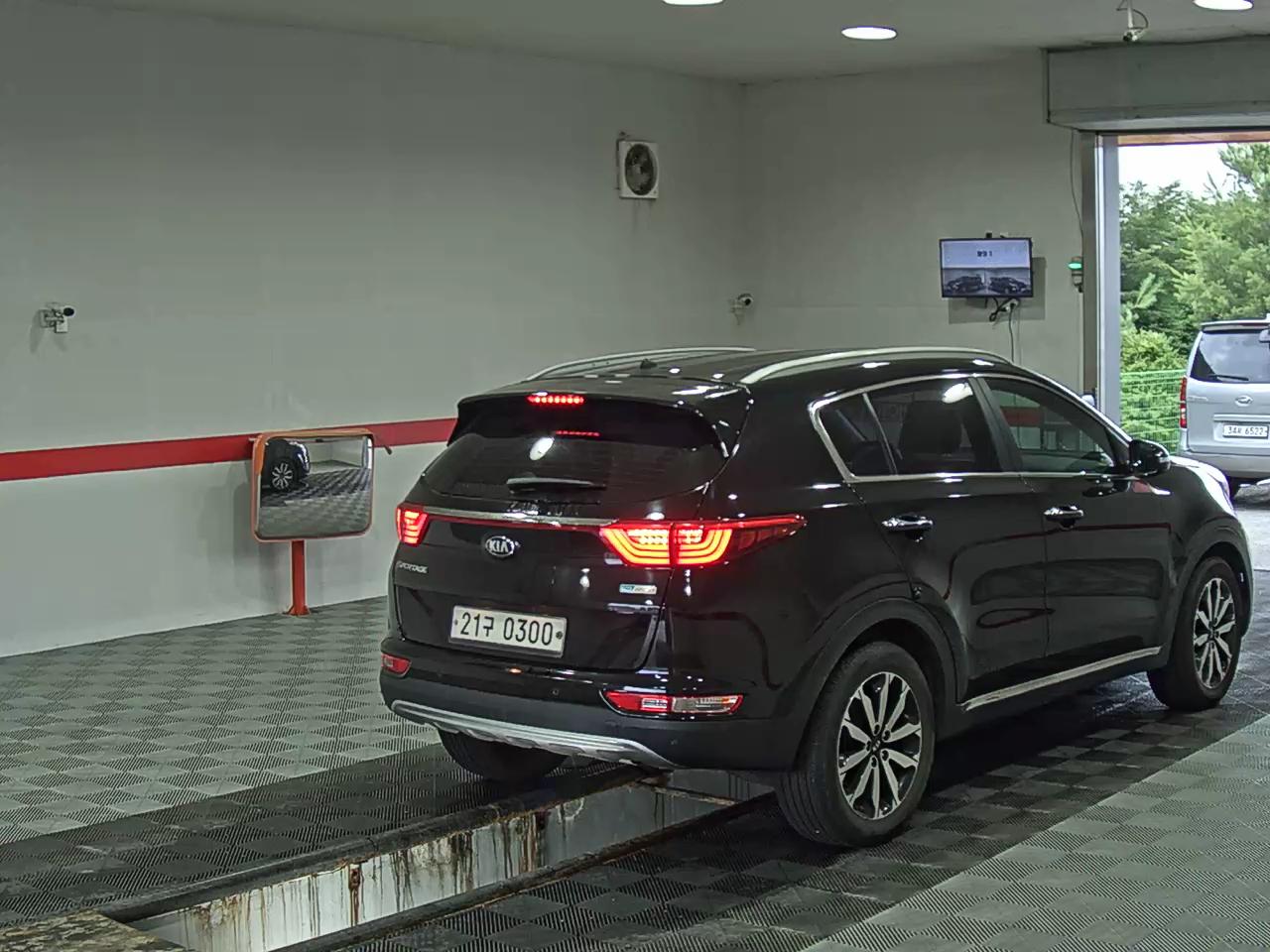 2016 - kia sportage