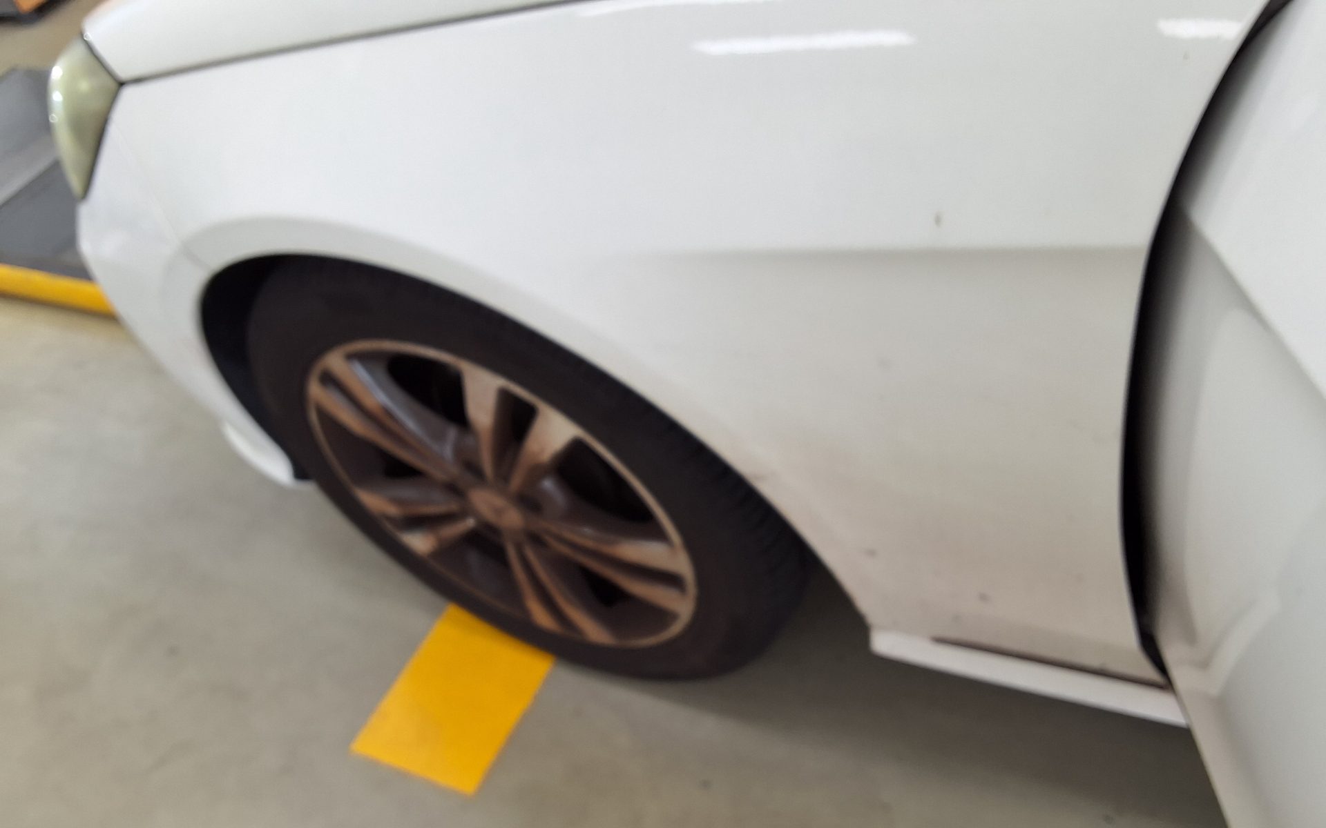 2014 - mercedes-benz e220