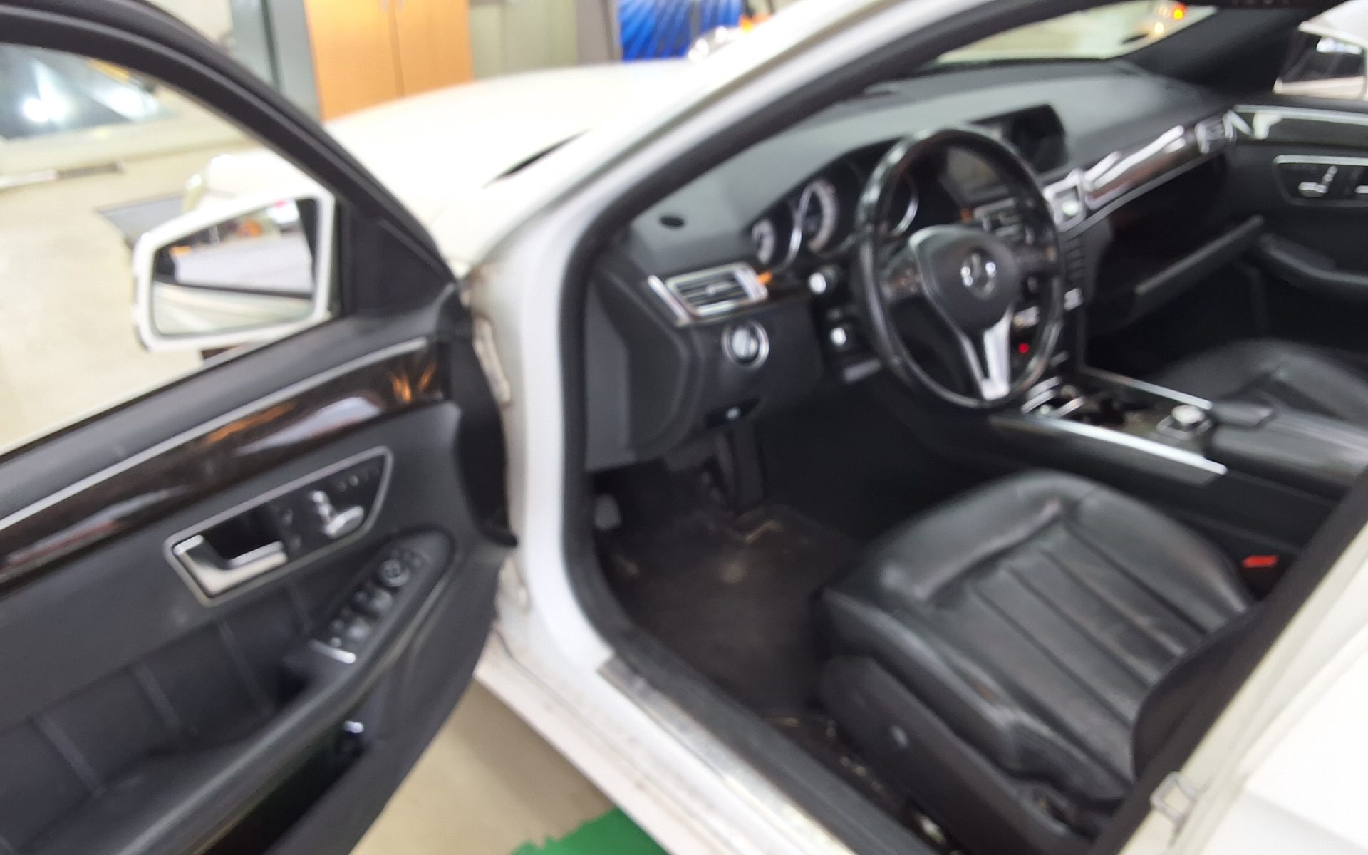 2014 - mercedes-benz e220