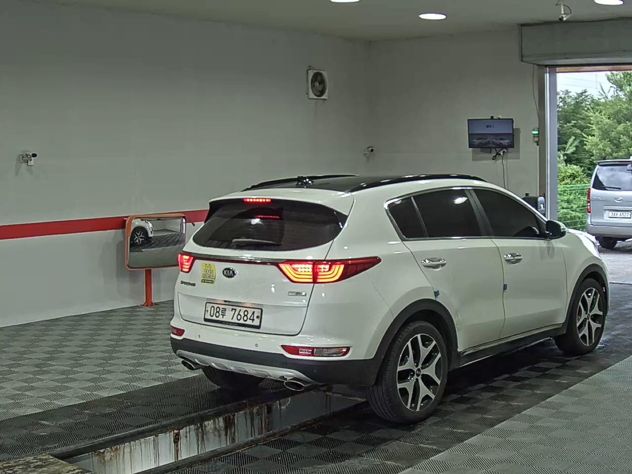 2018 - kia sportage