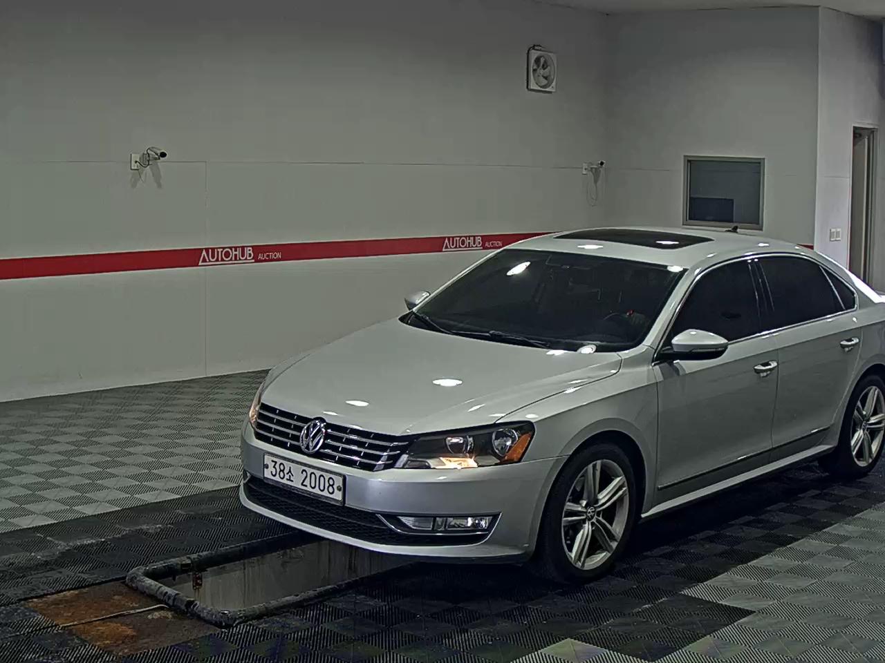 VOLKSWAGEN PASSAT (7TH GEN) TDI