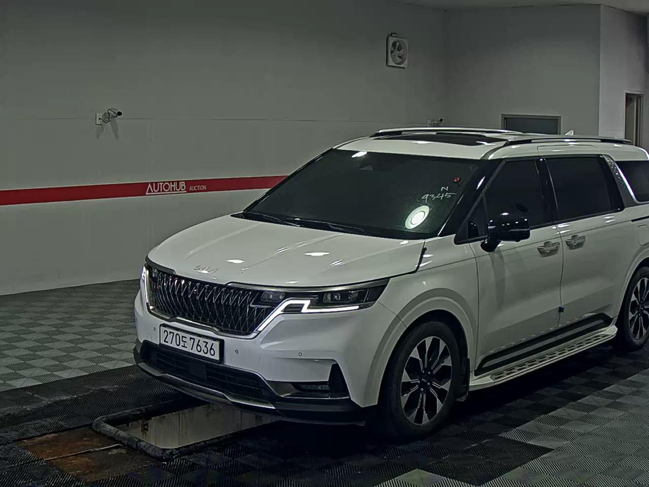 KIA CARNIVAL (KA4)