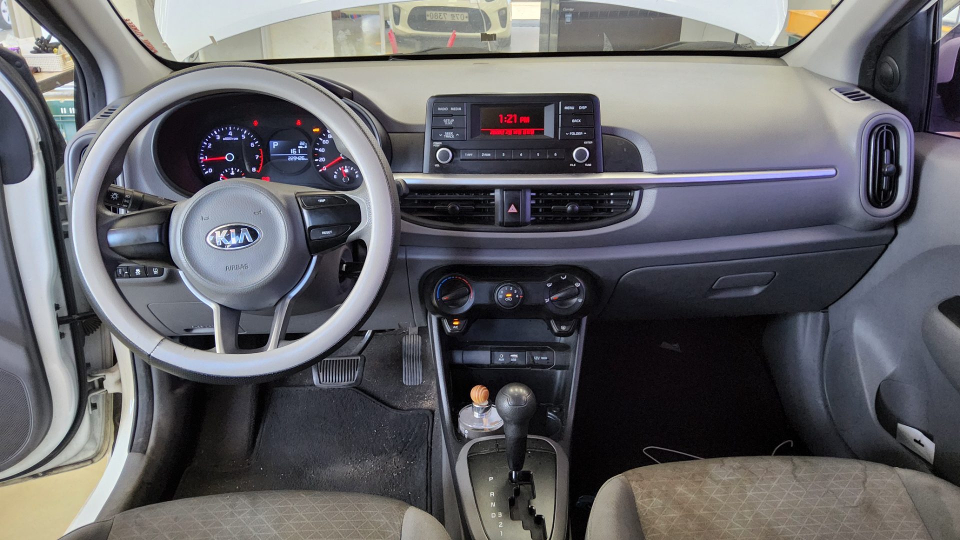 2018 - kia morning