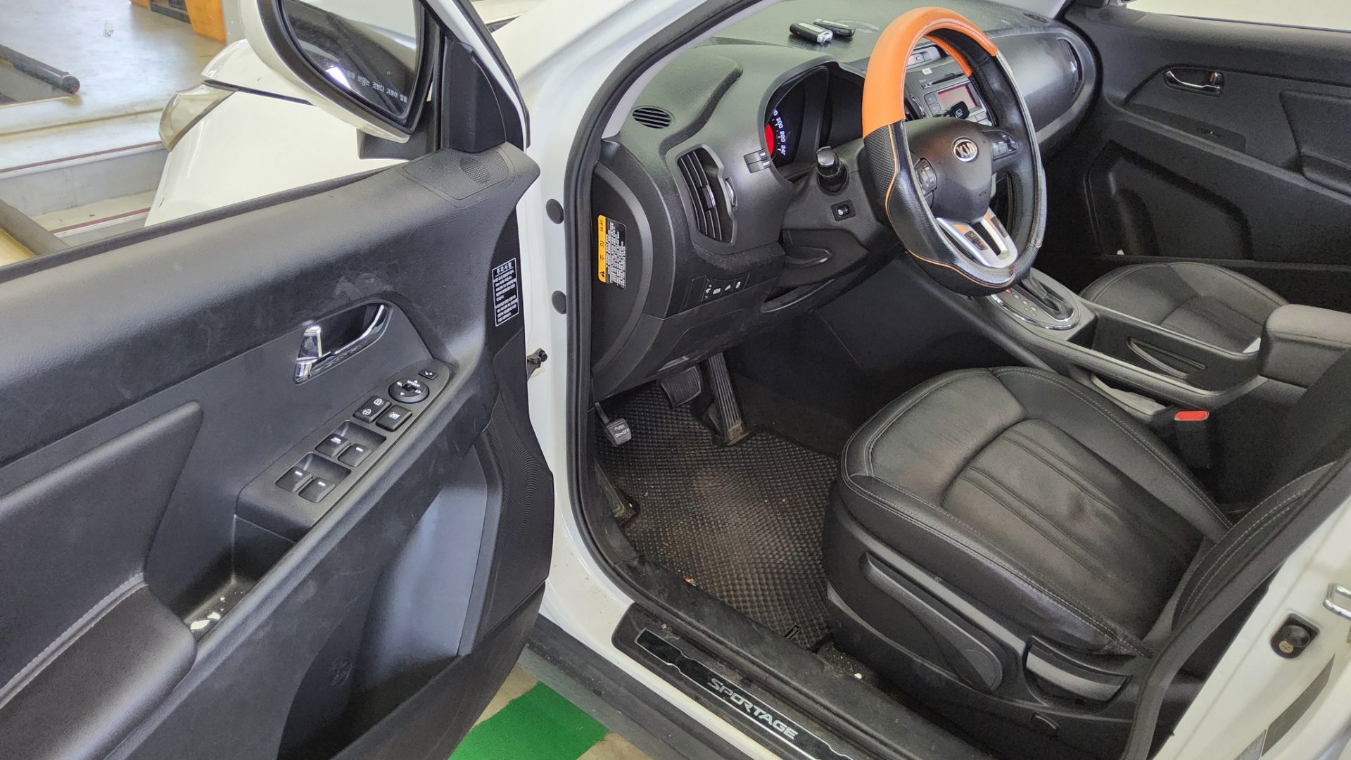2012 - kia sportage