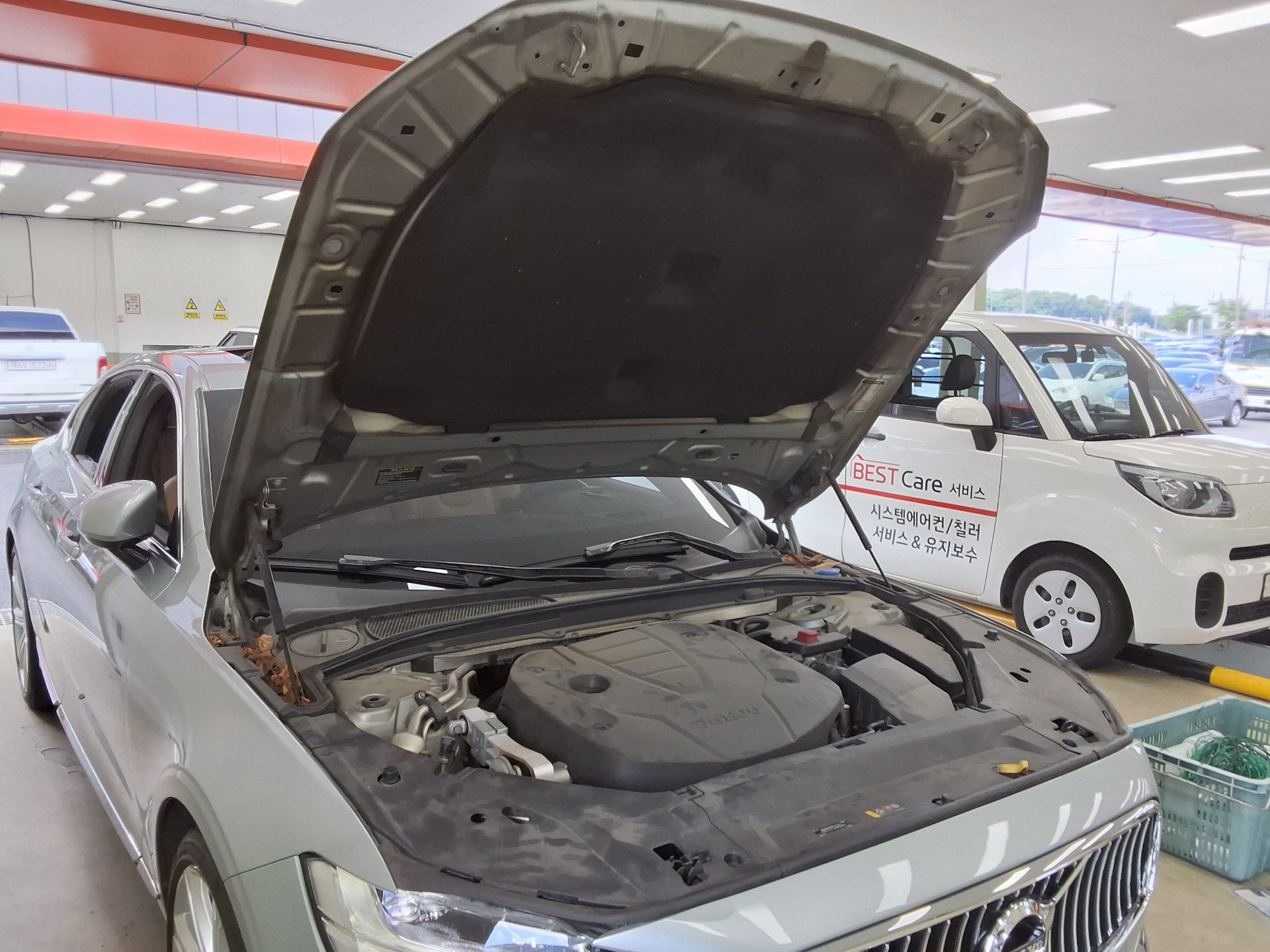 2018 - volvo s90