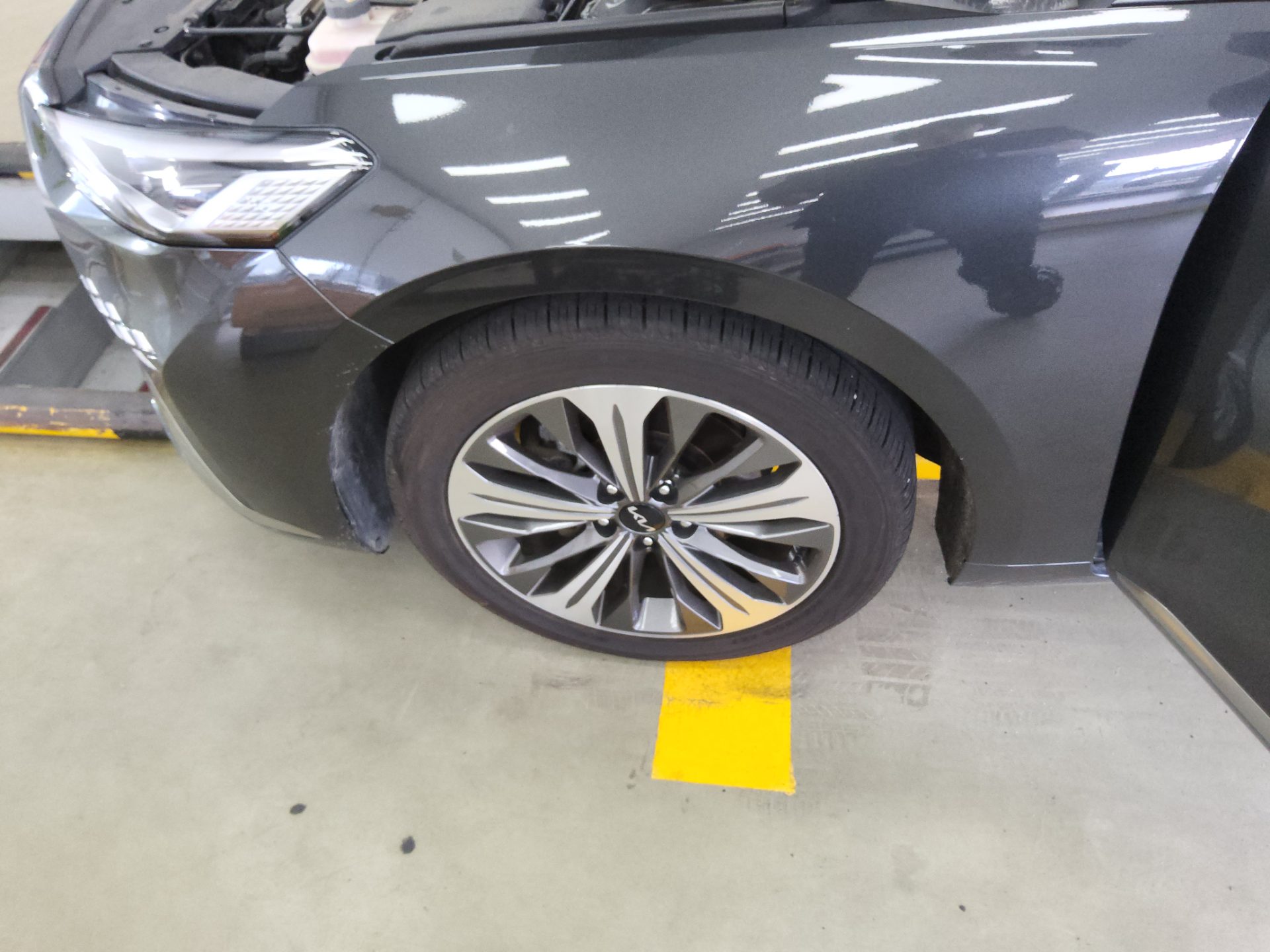 2022 - kia k8