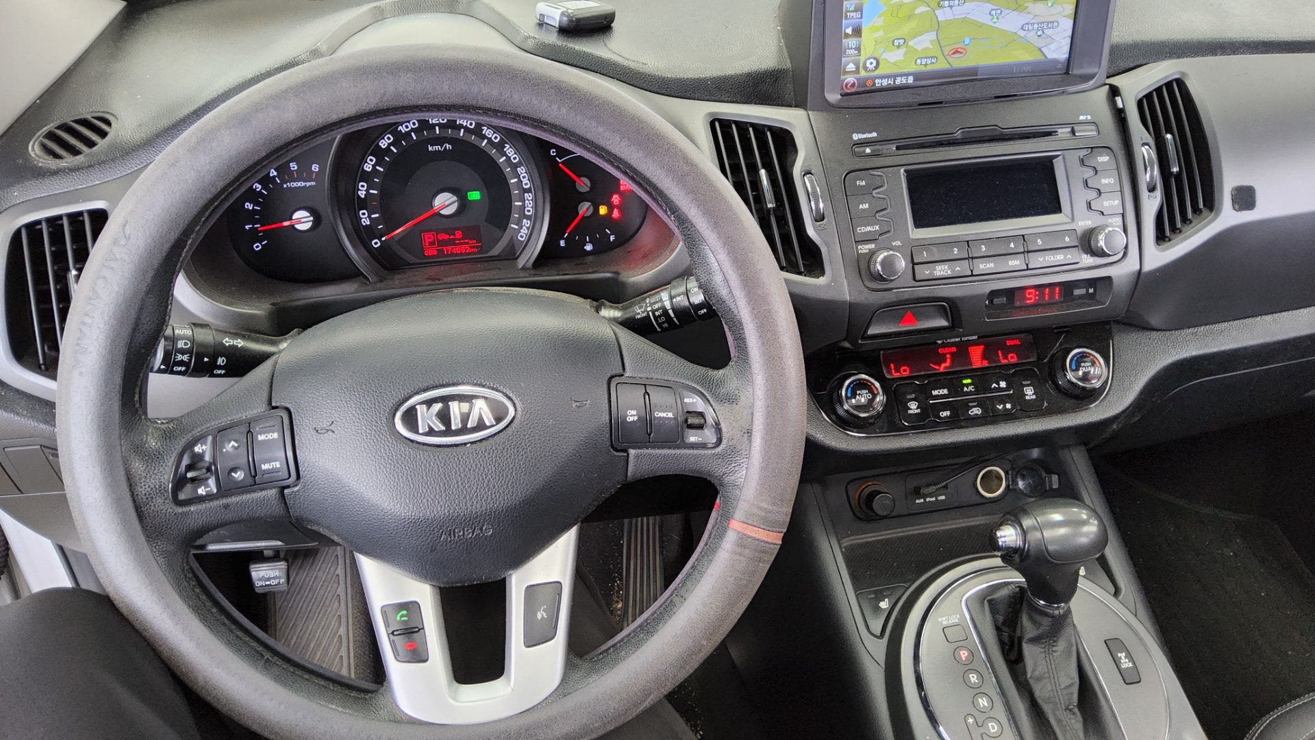 2012 - kia sportage