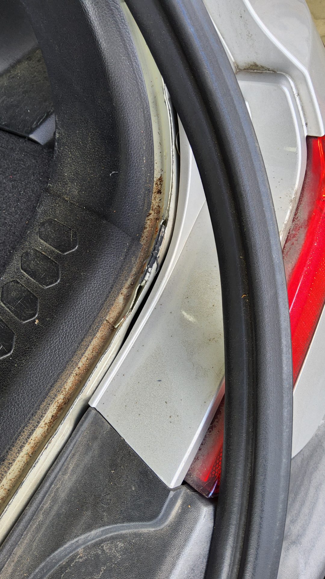 2012 - kia sportage