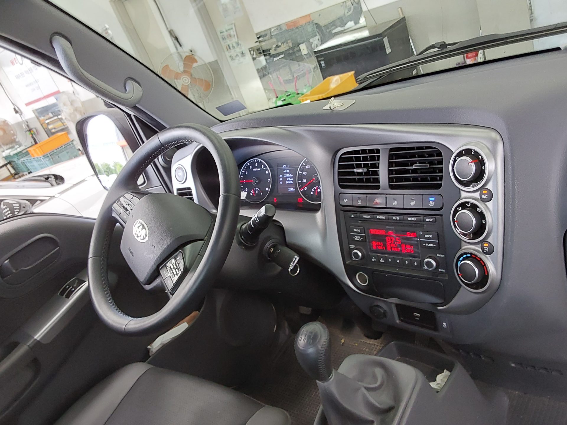 2020 - kia bongo