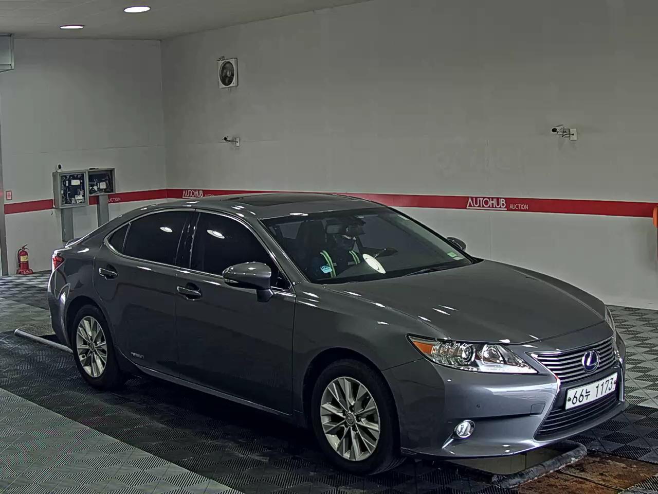 2013 - lexus es