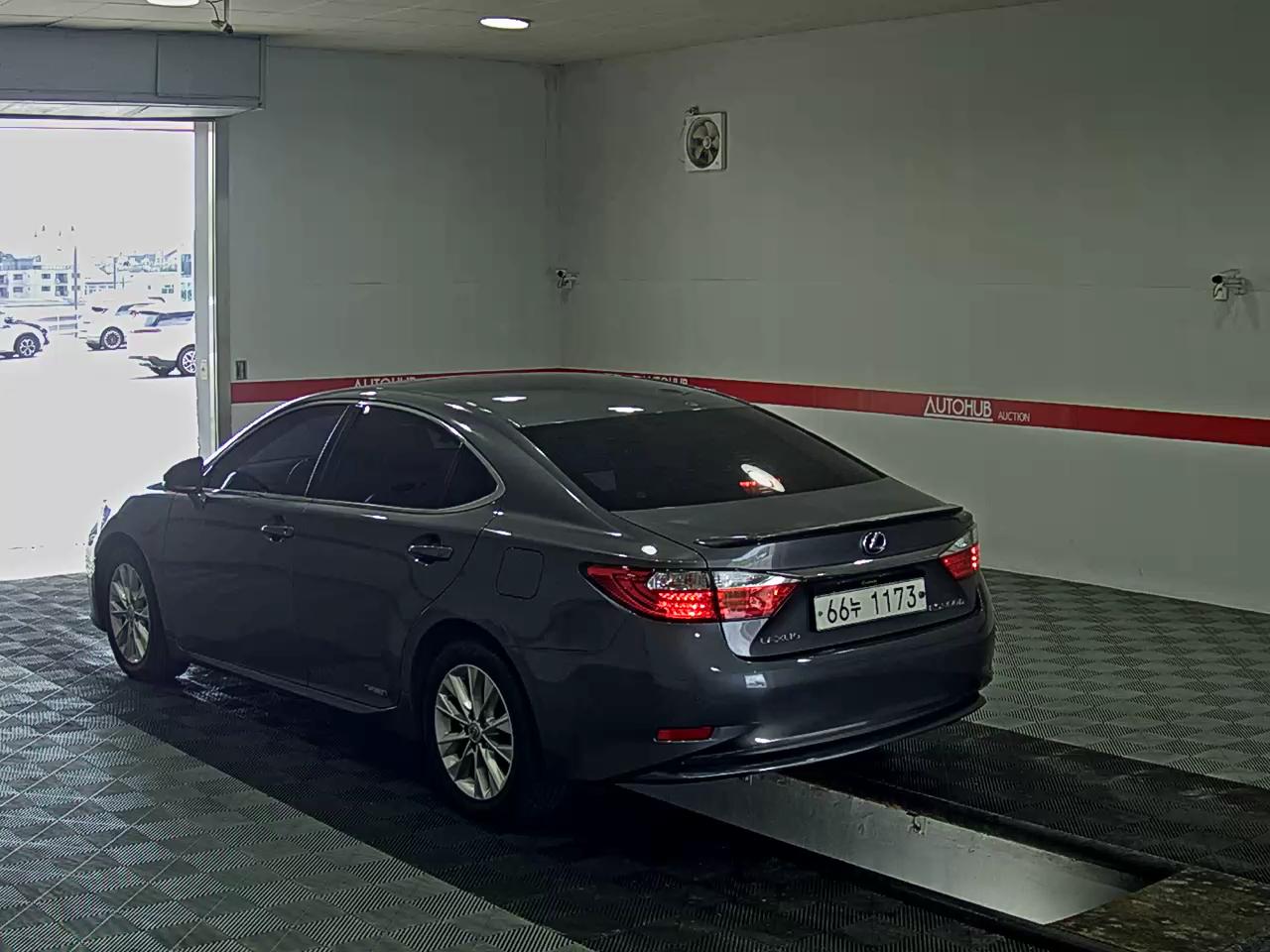 2013 - lexus es