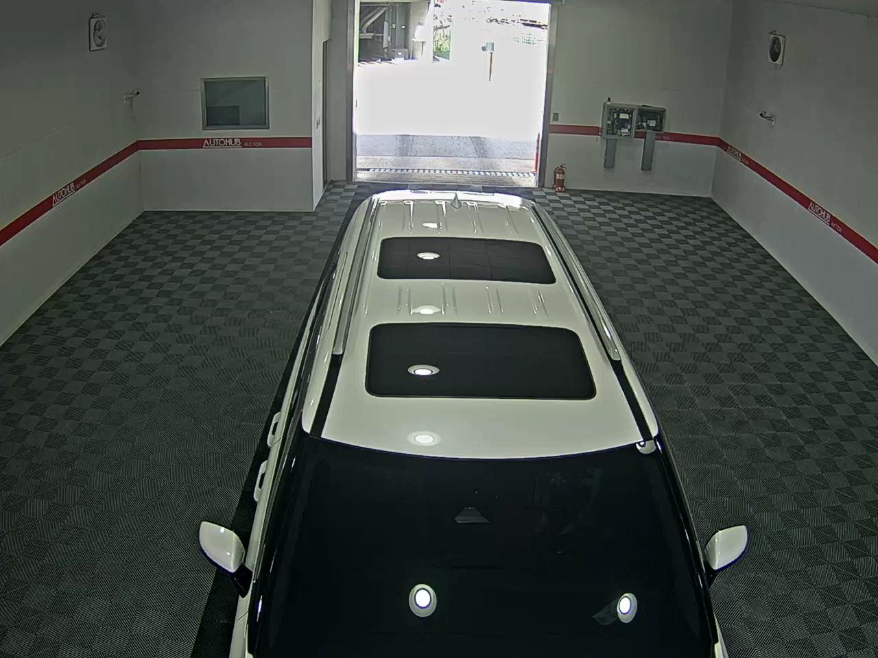 2023 - kia carnival