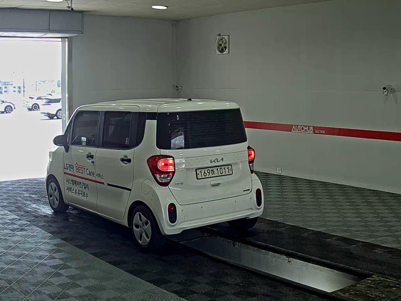 2022 - kia ray