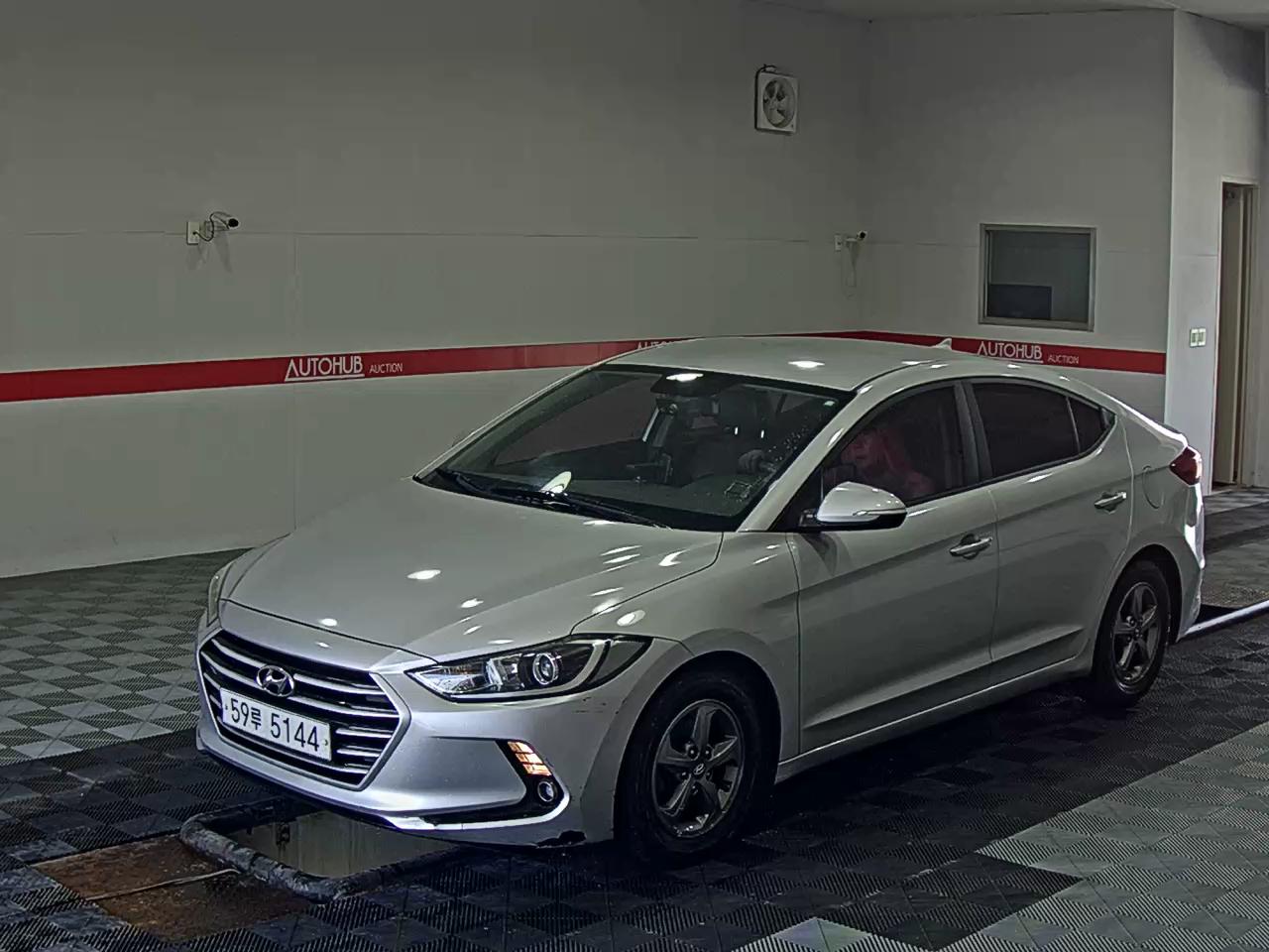 2017 - hyundai avante