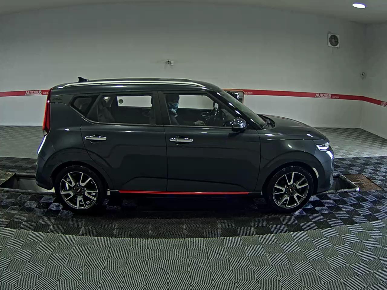 2021 - kia soul