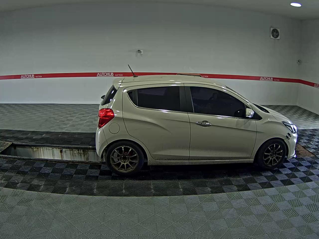 2019 - chevrolet spark
